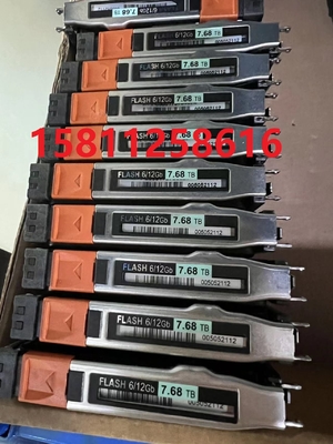 EMC D3F-D2SFXL2-7680 7.68TB SSD 005052113 005052112 00505257 00505256 005052870 005052871 00505363 0050553692 00505371 005053693 005053692 00505373