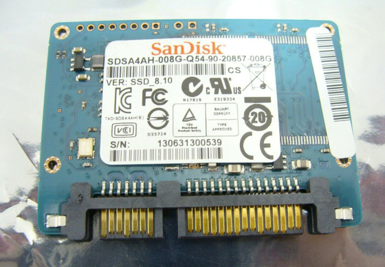 SDSA4AH-008G Q54-90-20857-008G Flash Drive Boot Penyimpanan Dell Emc Isilon